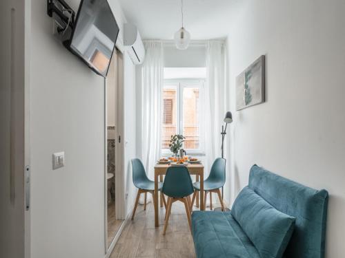 The Best Rent - Three-room apartment near the Colosseum, Rom (Foto 7)
