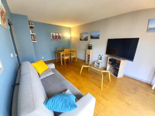 Appartement 4p à 10' de Paris - Location saisonnière - Suresnes