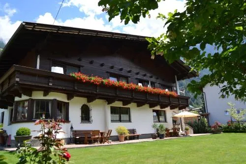 Appartements Falkner Dorli in Oetz, Österreich