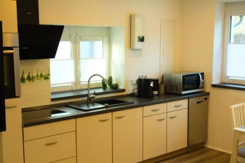 設施, Ferienhaus mit Alpenpanorama in 德根豪塞爾塔爾