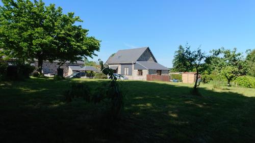 Le jardin des oiseaux – Escapade nature - Location saisonnière - Saint-Georges-de-Reintembault