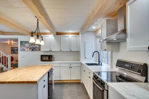 Duplex Unit, 2 Mi to Chittenden Reservoir! in Chittenden, USA