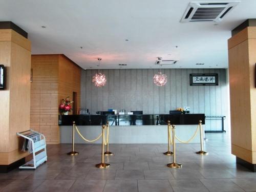 Grand Court Hotel in Teluk Intan