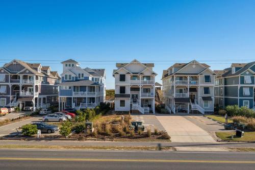 Five-Bedroom Holiday Home image 10