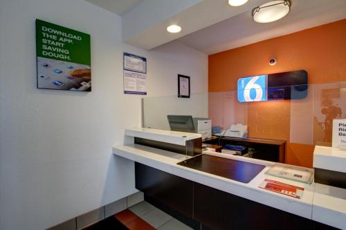 Előcsarnok, Motel 6 Richfield, OH in Richfield (Ohio)