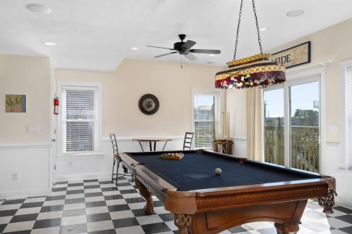 Five-Bedroom Holiday Home image 10