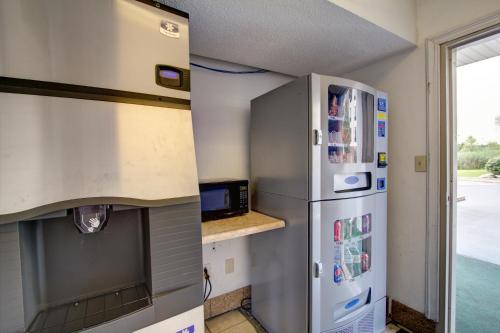 المرافق, Motel 6 Richfield, OH in Richfield