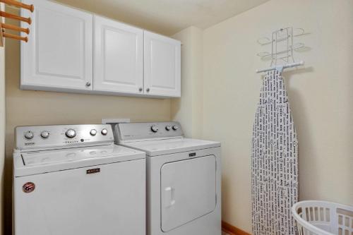 KDH495 McLovin - image 3