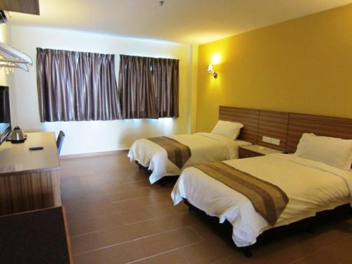 Grand Court Hotel in Teluk Intan