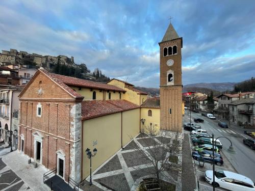 AL CAMPANILE centro storico ampio luminoso e panoramico appartamento trilocale