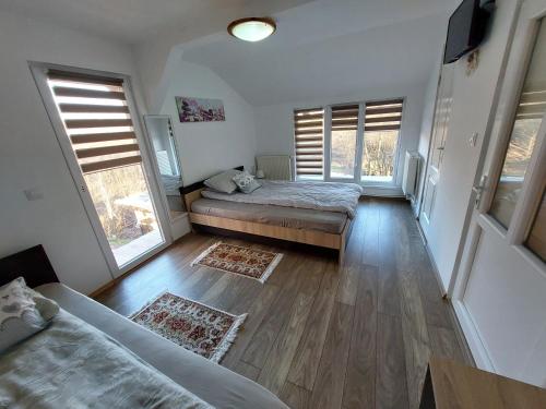 CABANA CASA LU'BACIU in Arpasu de Sus