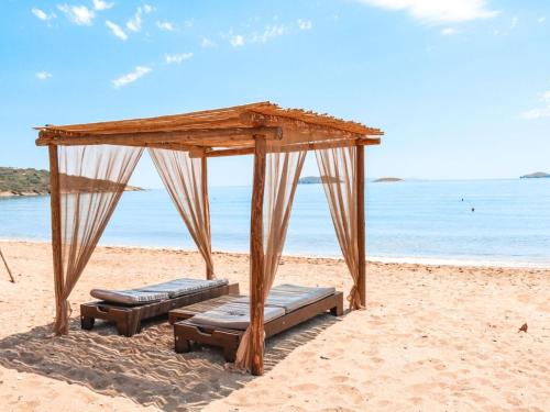 Isida Andros Isida Andros