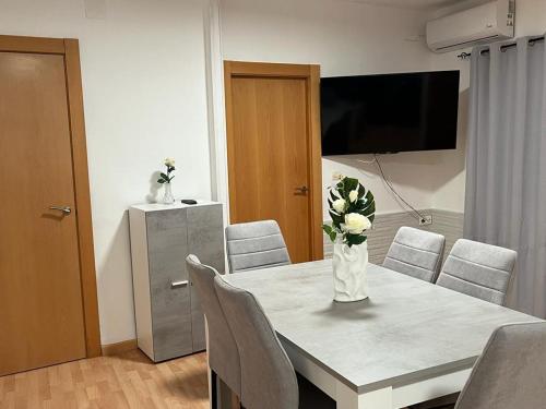 Albalh Apartamentos - Casa Dori en Albaicín Granada con Terraza y Parking Gratuito, Grenade (photo 4)