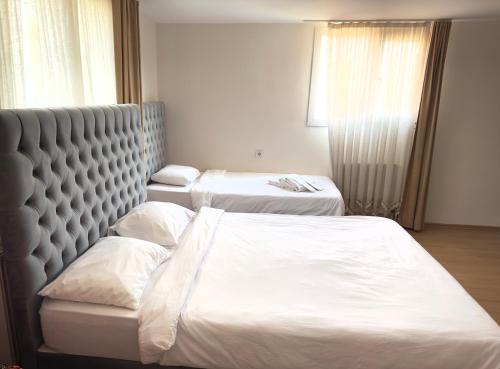 Aqqa Residence