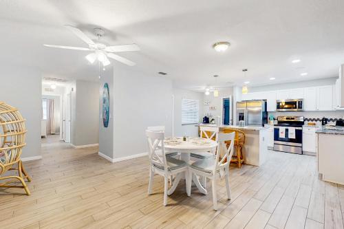 The Sweet Spot in Redington Shores, USA
