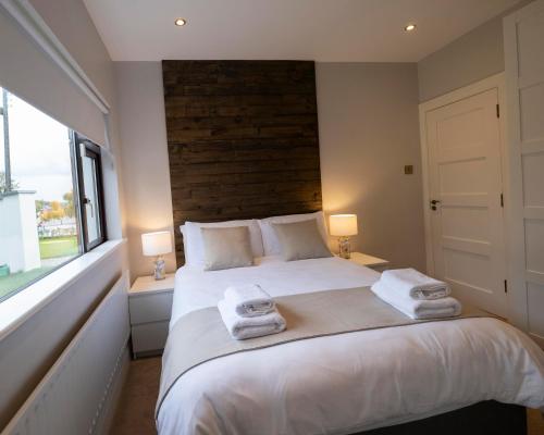 B&B Castleblayney - The Hillcrest, Luxury Accommodation in Castleblayney Town - Bed and Breakfast Castleblayney