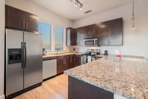 Cs 3150 Corporate 2br Suite, Parking in Dallas, USA