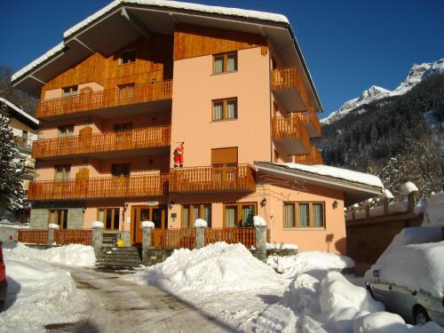 Hotel Dama Bianca - Valtournenche