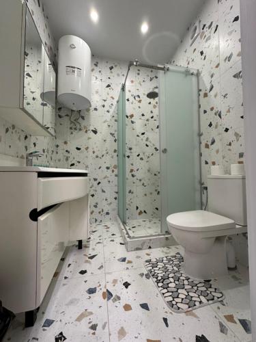 Apartment image 3