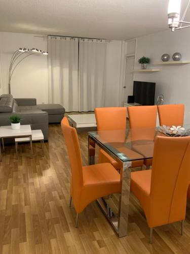 Hollywood 7W - image 11