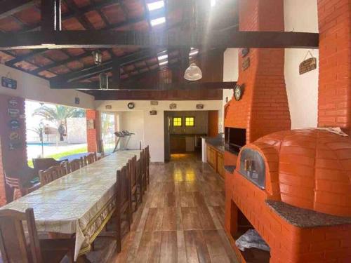 Chácara em Sarapui com 5 quartos sendo 3 suítes (Chacara em Sarapui com 5 quartos sendo 3 suites) in Sarapui (Sao Paulo)