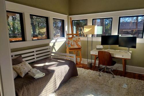 Brickstone Bohemian, Unit A in Decatur, USA