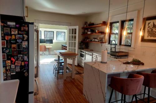 Brickstone Bohemian, Unit A in Decatur, USA