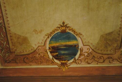 Large Double or Twin Room image 7