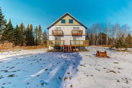 Alpine Horn Lodge at Big Powderhorn Mountain - Unit C in Ironwood, USA