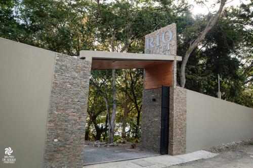 RIO HOTEL Y GLAMPING