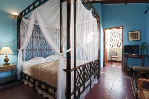 1 queen bed