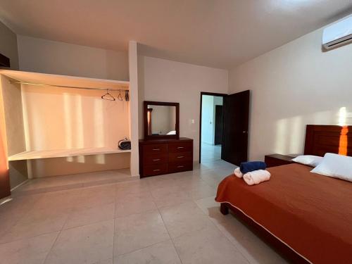 Betel 2 Habitación hasta para 3 personas in Valladolid, Mexico