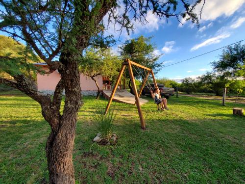 Cabañas Rosaditas (Cabanas Rosaditas) in La Poblacion - Traslassierras