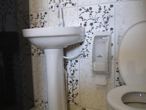 Residencial Lage Suíte 05-A (Casal+01Beliche)