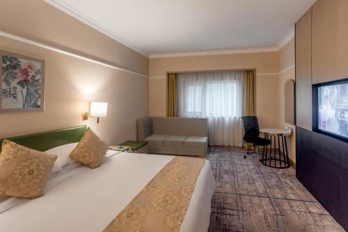 room detail thumbnail 0