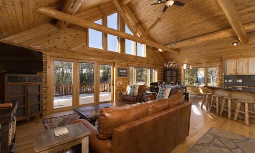 MVC Cardinal Sanctuary in Big Sky, USA