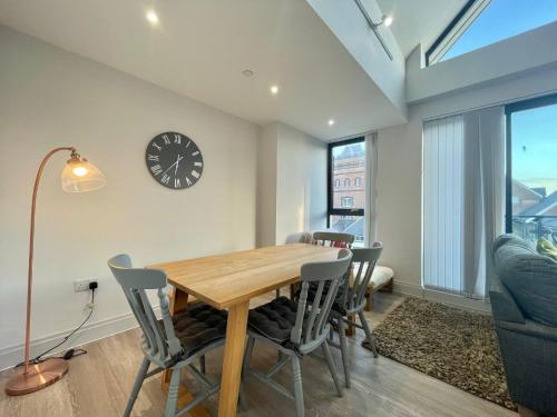 Létesítmények, 47 The Rest in Rest Bay