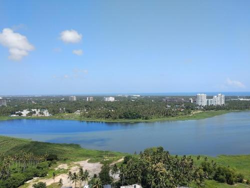 Aquavista lake view apartment