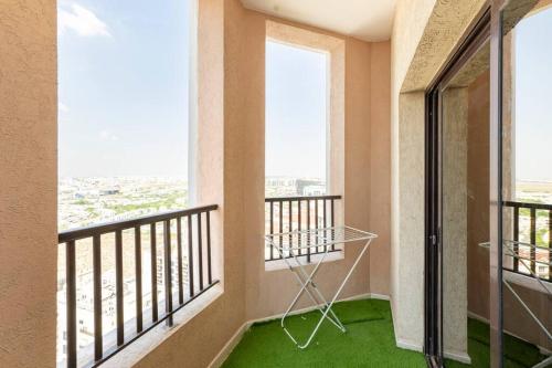 Beautiful 1BR Apt with city views at silicon Dubai