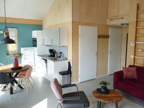  Bungalow with a terrace near the Sneekermeer in Akkrum