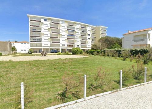 Royan - PLEINE VUE MER pour cet APPARTEMENT classé 2 étoiles - LES TAMARIS - image 4