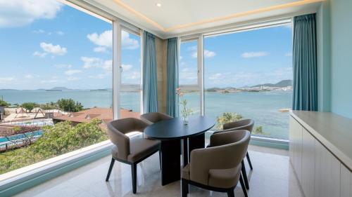 CALACATTA HOTEL & RESORT in Dolsan-eup