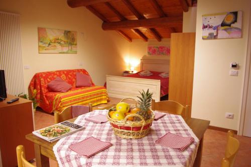 Agriturismo La Casa Del Mandorlo 4