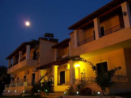 Rising Sun Apartments & Studios 5