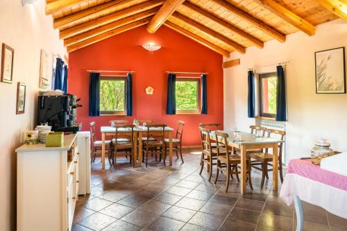 Food and beverages, Il Fiorile in Borghetto Di Borbera