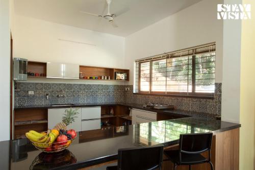 The Big Chill by VEO StayVista - 2BHK Villa with Gazebo & Bonfire - image 3
