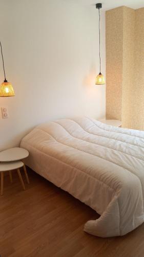 Le Maricou 120m2 totalement rénové terrasse 40m2 (Le Maricou 120m2 totalement renove terrasse 40m2) in 迪瓦地區沙蒂隆