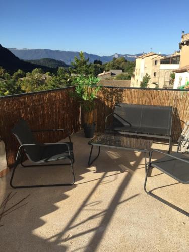 Le Maricou 120m2 totalement rénové terrasse 40m2 - Location saisonnière - Châtillon-en-Diois