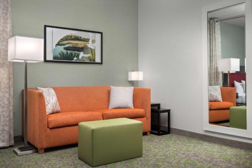 Home2 Suites by Hilton Tallahassee State Capitol - image 7