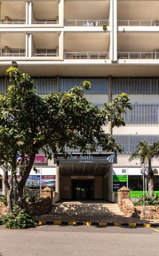 Stunning Sails on Point G403